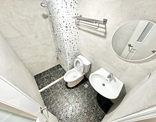 近太原車站🔥電梯新屋✨陽台獨洗曬✨採光強✨機車位✨流理台 - Image 9