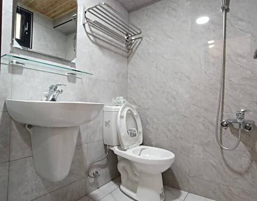 ❗東區崇義市場美套房出租❗ - Image 2