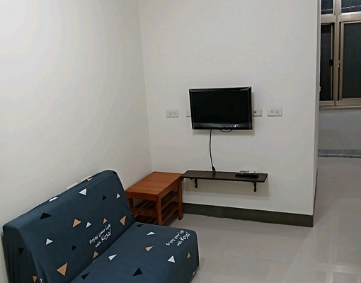 雙捷運近夜市3樓無炊套房可租補 - Image 2