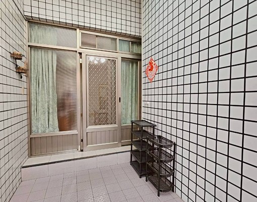 租補可|大湳稀有一樓住家三+1房|車庫汽車位 - Image 9