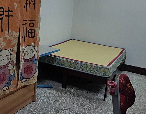 一樓套房可租補可遷戶籍無需仲介費房東自租 - Image 2