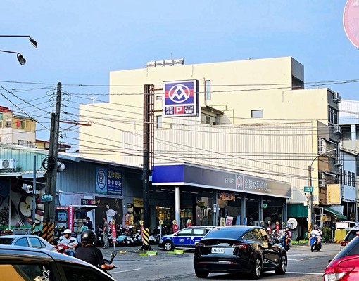 睿達🏠豐原電梯大樓🏠可租補🏠全新完工全配家具🏠採光好 - Image 8