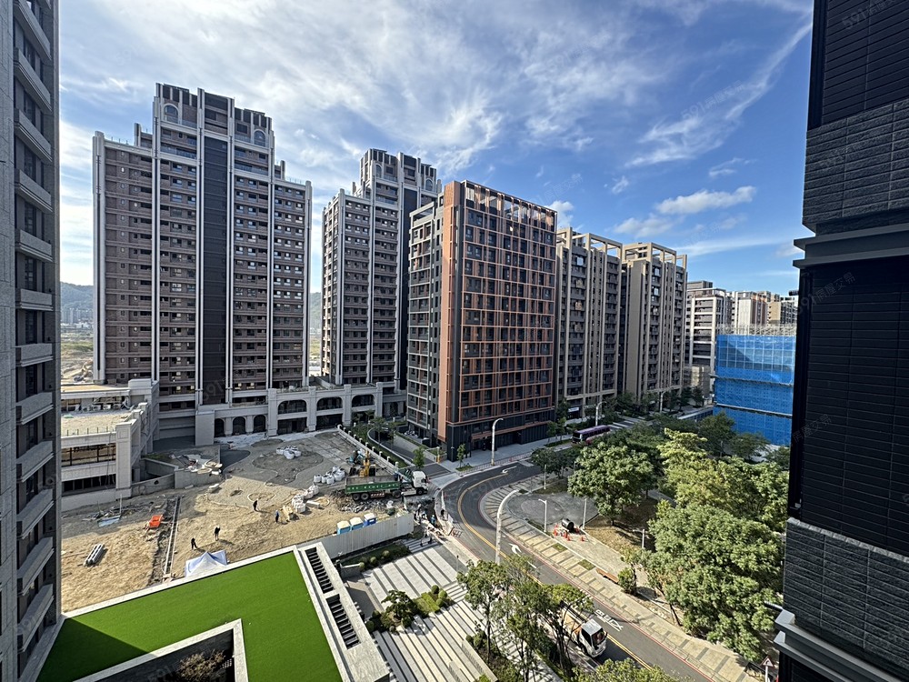 新潤潤見築美三房 - Image 1