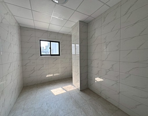 南興公園超巨★20坪電豪華大套房+20坪無敵大露台，附傢俱電 - Image 5