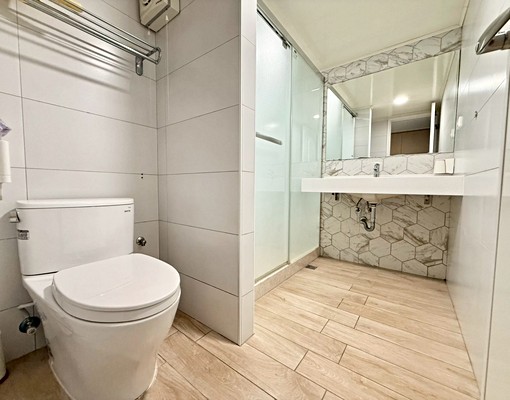 東海中科榮總米平方商場💖可報稅超美精裝樓中樓大四房💖浴缸 - Image 14