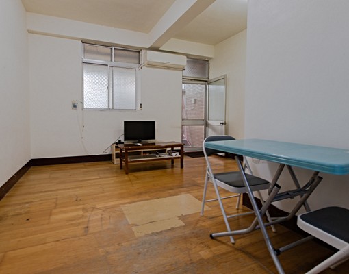中正路3樓公寓/1房1廳1衛/有陽台 - Image 4