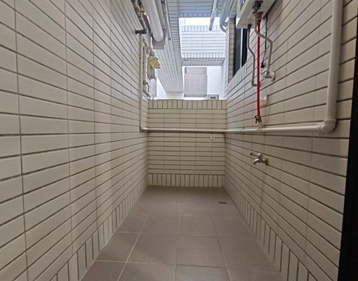 橋頭新巿鎮|鳳凰冠二房平移車位|雙衛開窗&雙陽台 - Image 5