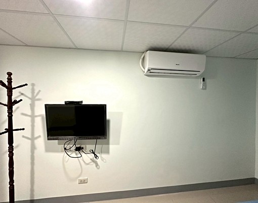 徐匯中學/正兩房格局方正/採光通風乾濕分離/家具齊全/機能佳 - Image 8