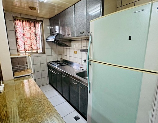 正昌平商圏3房改大二房附汽車機車位 - Image 3