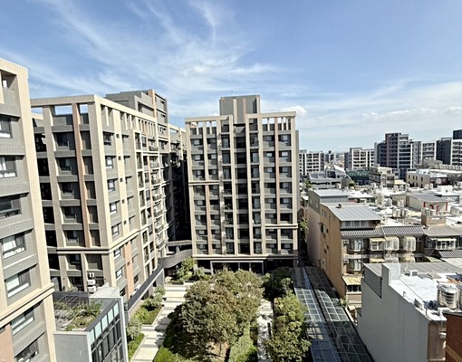 明新重劃區!上德湛高樓景觀視野大三房+平車 - Image 1