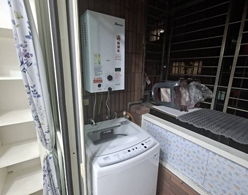 蘆洲長安街電梯大套房,可租補免服務費 - Image 4