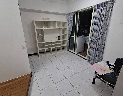 蘆洲長安街電梯大套房,可租補免服務費 - Image 1