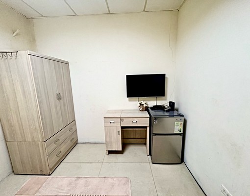 麥當勞商圈大套房/家具家電齊全/含網路第四台/可拎包入住 - Image 5