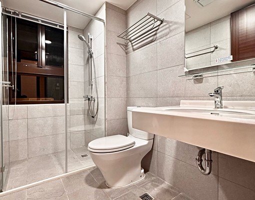 可租補戶籍🔥傢俱全配+2000✅市場超低價✨百萬奢華💯 - Image 12