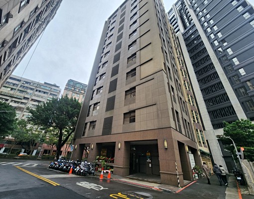 東門站190M|正信義路二段|近東門市場、中正紀念堂、中華電 - Image 6