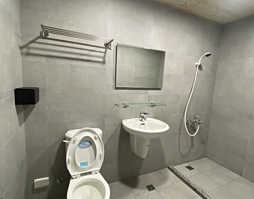 優質實木傢俱雙床型大套房12000元起 - Image 8