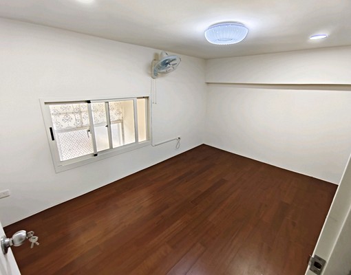 *可租補*大里軟體公園旁可當工作室的住家1+2樓樓店 - Image 7