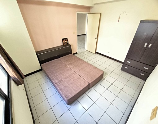 {國安國宅採光三房}室內空間大/可自行申請租金補貼/可養寵 - Image 5