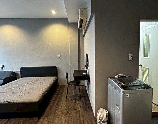 南投市區一層一大套房、臥室+小客廳格局,個性小窩 - Image 4