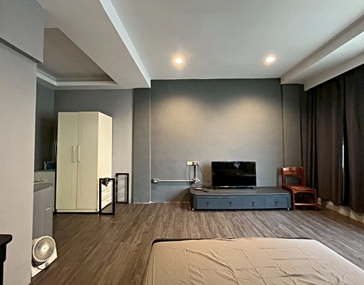 南投市區一層一大套房、臥室+小客廳格局,個性小窩 - Image 14