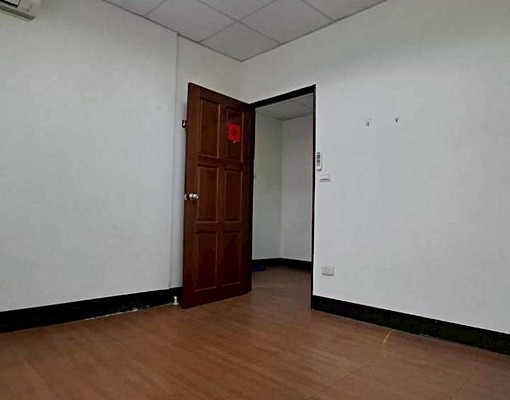 南勢角景平路景新街口可多人租補可入籍 - Image 4