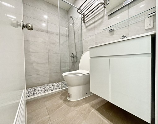 水湳市場活路靜巷文青美整棟透天|附裝潢一卡皮箱入住精華地段 - Image 14