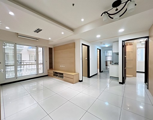 四季悅高樓層三房平面車位 - Image 4