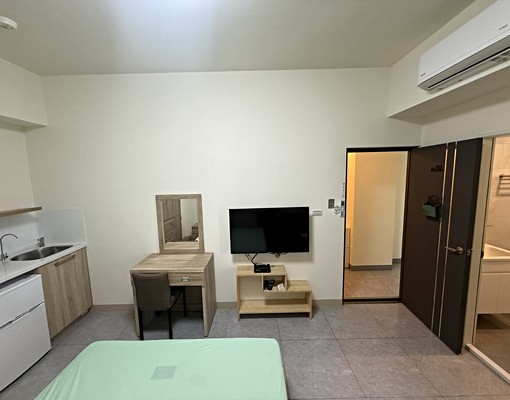 民富棒球場電梯套房★傢俱家電齊全★有小陽台★免追垃圾車 - Image 2