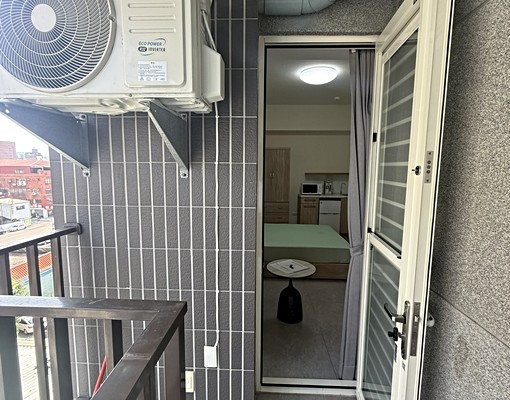 民富棒球場電梯套房★傢俱家電齊全★有小陽台★免追垃圾車 - Image 8