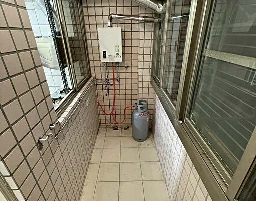 可補助＊空屋2+1房現況出租＊長樂六街＊免仲介費 - Image 13