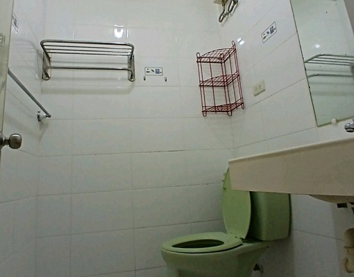雙捷運近夜市3樓無炊套房可租補 - Image 5