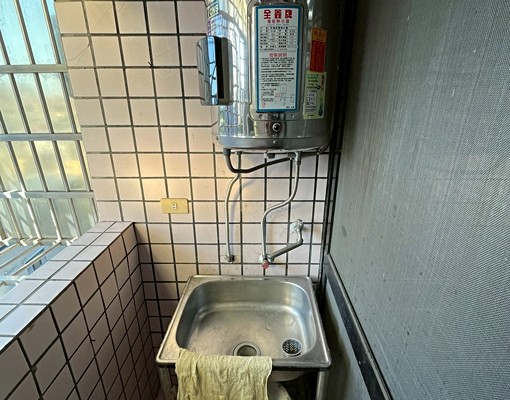 可租補*獨立套房台水台電*莊敬路機能優*免仲 - Image 3