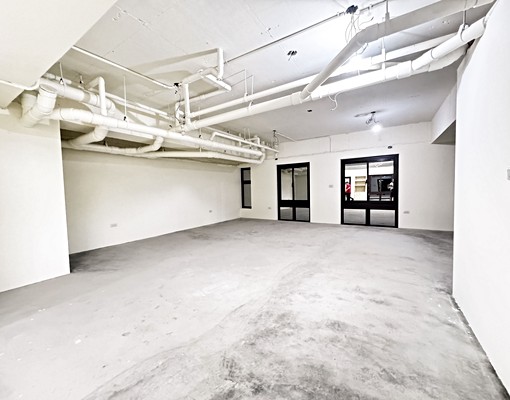 表哥到【楊明國中旁1+1層店住+車位】泳達首郡🌻🌻 - Image 4