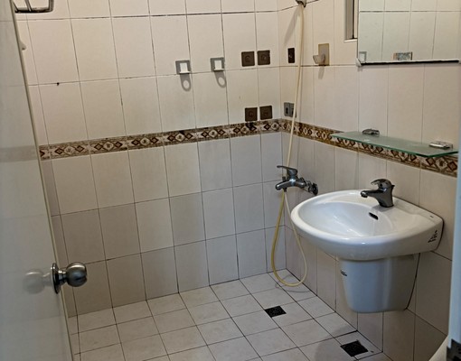 陽明國中尖美百貨旁公寓三樓 - Image 7