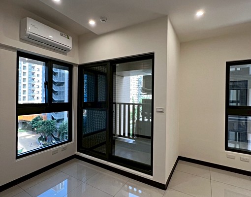 全新世界花園含車位另1戶35000可選 - Image 2