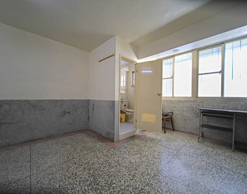 🟪內惟黃昏市場旁『建榮路』⭐️美屋況五房透天 - Image 14