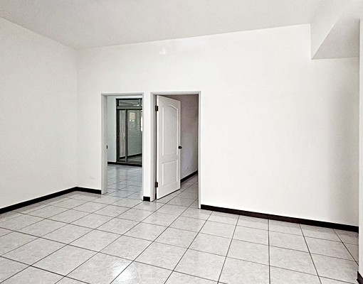 真善美花園廣場三樓 - Image 2