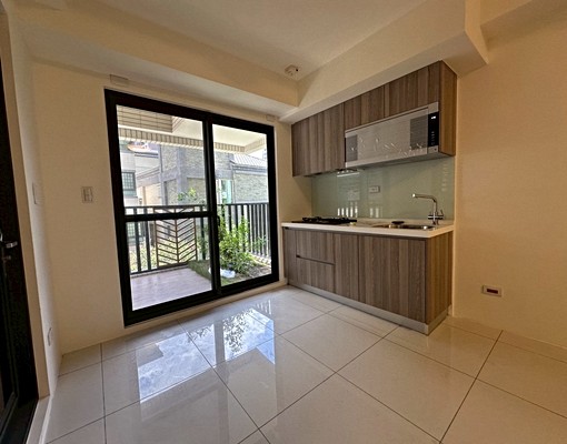 高雄大學全新未住3房平車(附傢俱電) - Image 4