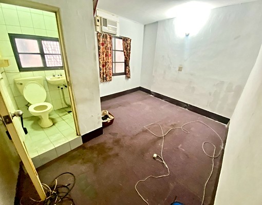 大遠百逢甲商圈河南💖整棟四房透天賺錢住店💖可寵租補營登 - Image 9