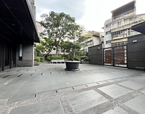 美觀園景觀4房車🍹可租補報稅 - Image 1