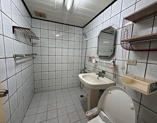 <可租補>工學商圈大三房加車位 - Image 12