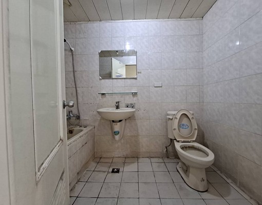 (租)仁翔社區公園旁套雅房 - Image 5