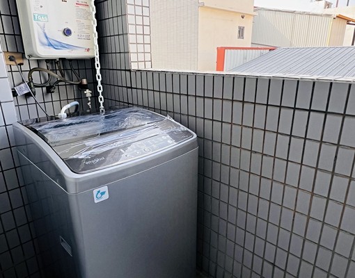 o漢口路電梯套房/可租補/台水電 - Image 4