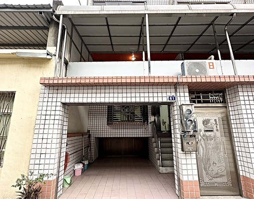 🍁中和南一巷61號🏡整棟透天💖可租補入戶籍🚘雙車位 - Image 1