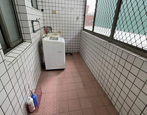 崇蘭國小南側門旁2樓有陽台大套房出租 - Image 10
