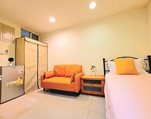 近景文科技大學耕莘醫院溫馨單人套房1樓免爬高 - Image 3