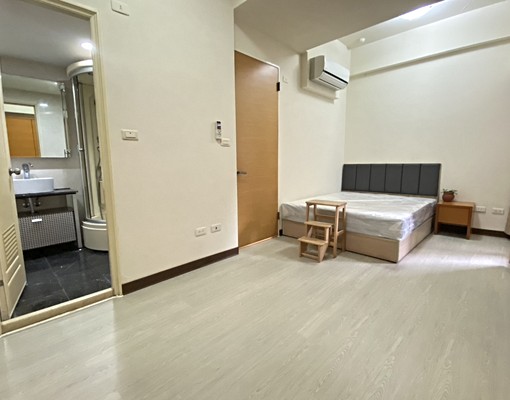 可租補~市政府新光大遠百旁~大二房質感裝潢~可直接入住 - Image 4