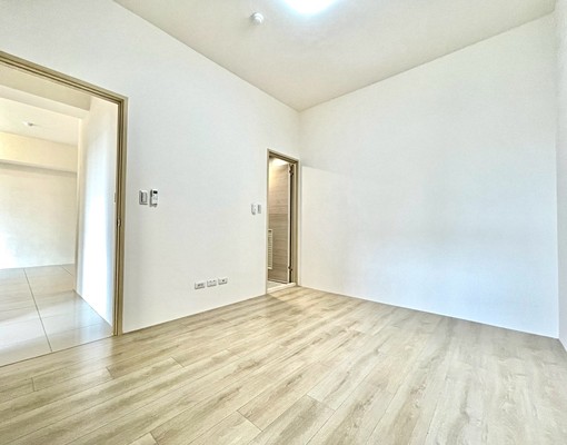 可租屋補助✨兩房雙衛浴✨走路到中友✨全室木地板✨系統廚具 - Image 5