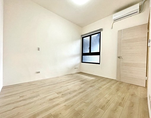 可租屋補助✨兩房雙衛浴✨走路到中友✨全室木地板✨系統廚具 - Image 7