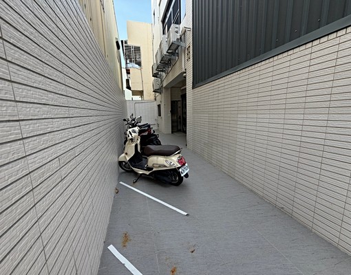 出租~嘉義後火車站大套房 - Image 9